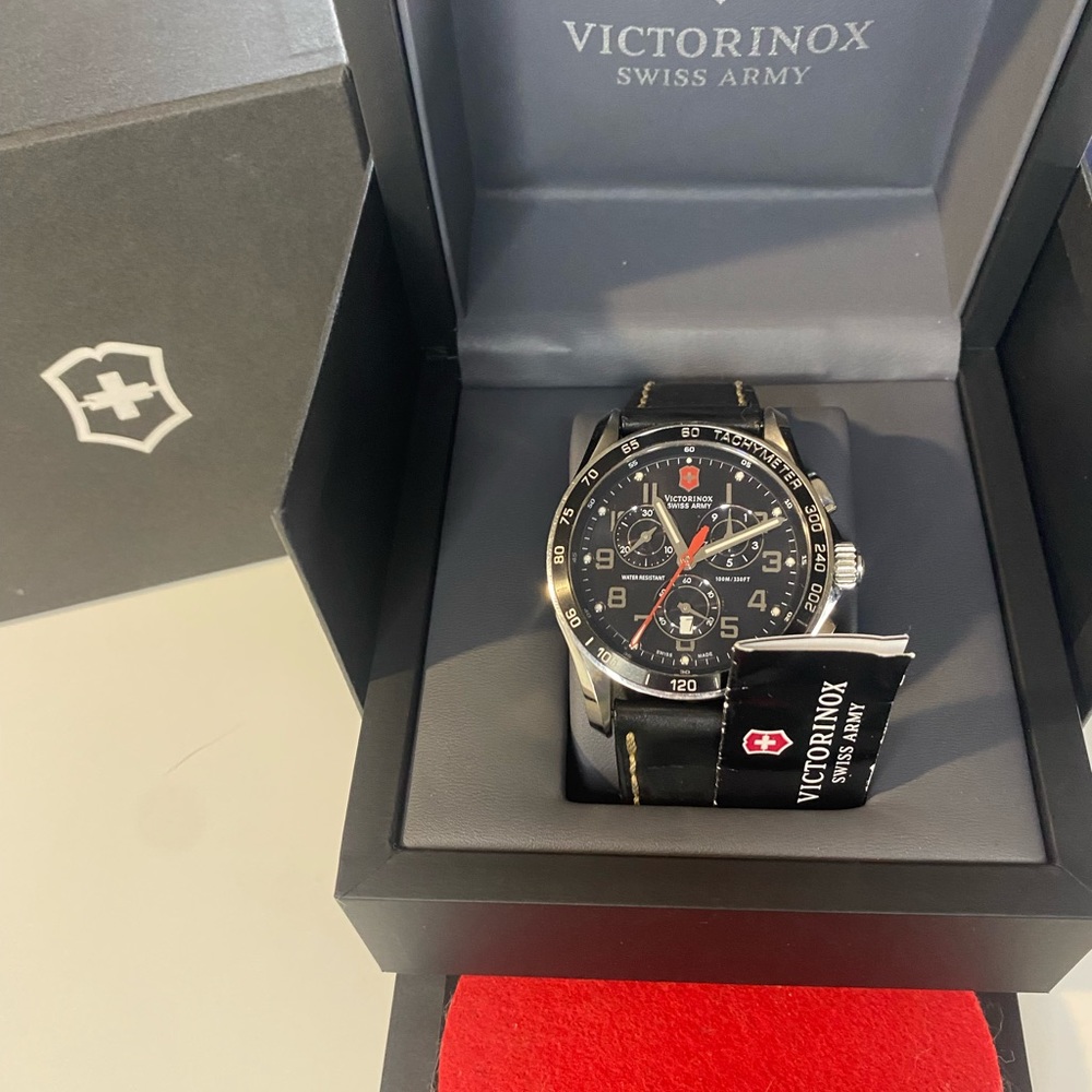Victorinox Watch Chrono Classic XLS